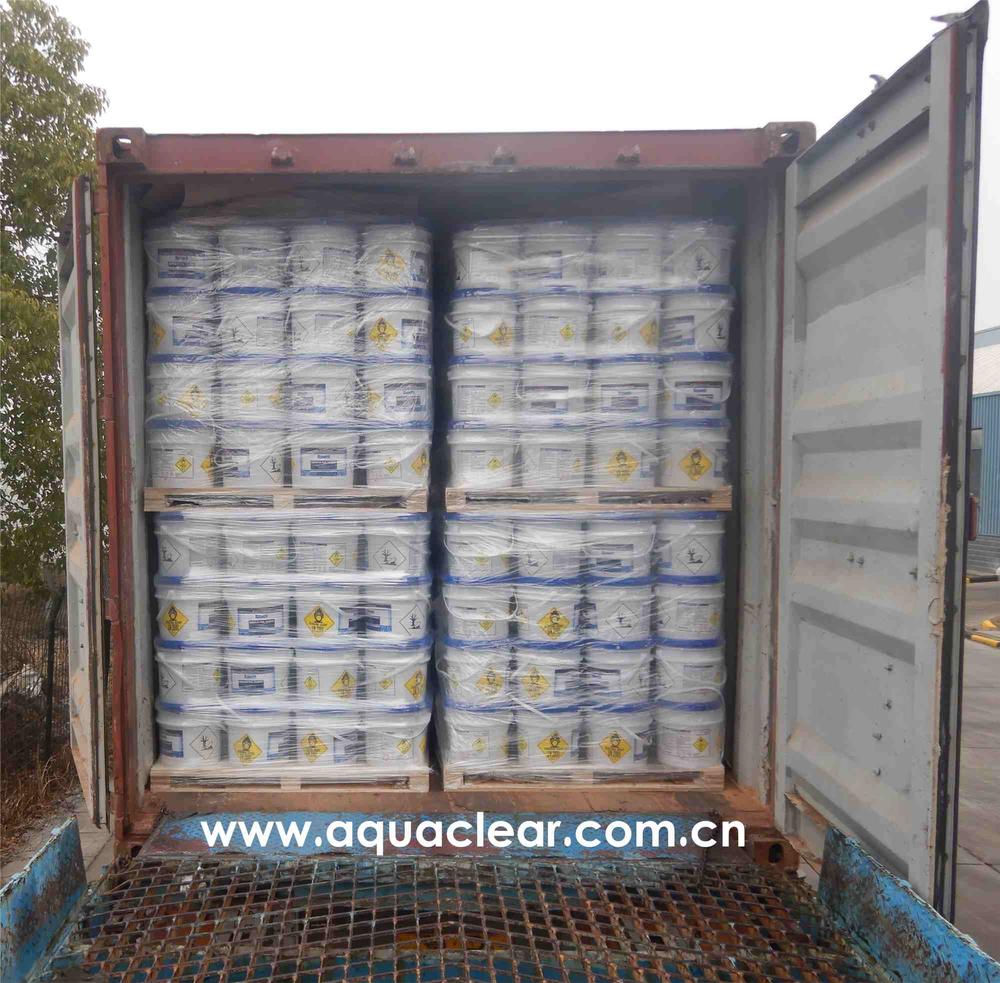 AQUACLEAR  Calcium Hypochlorite 70% in 10kg US Style drum.jpg
